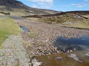 Loch Garry Weir